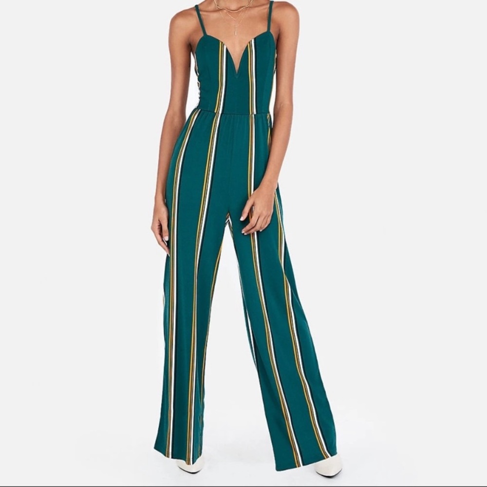 Express women’s jumpsuit size medium